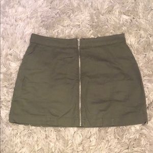 H&M Green Denim Zipper Skirt NWOT